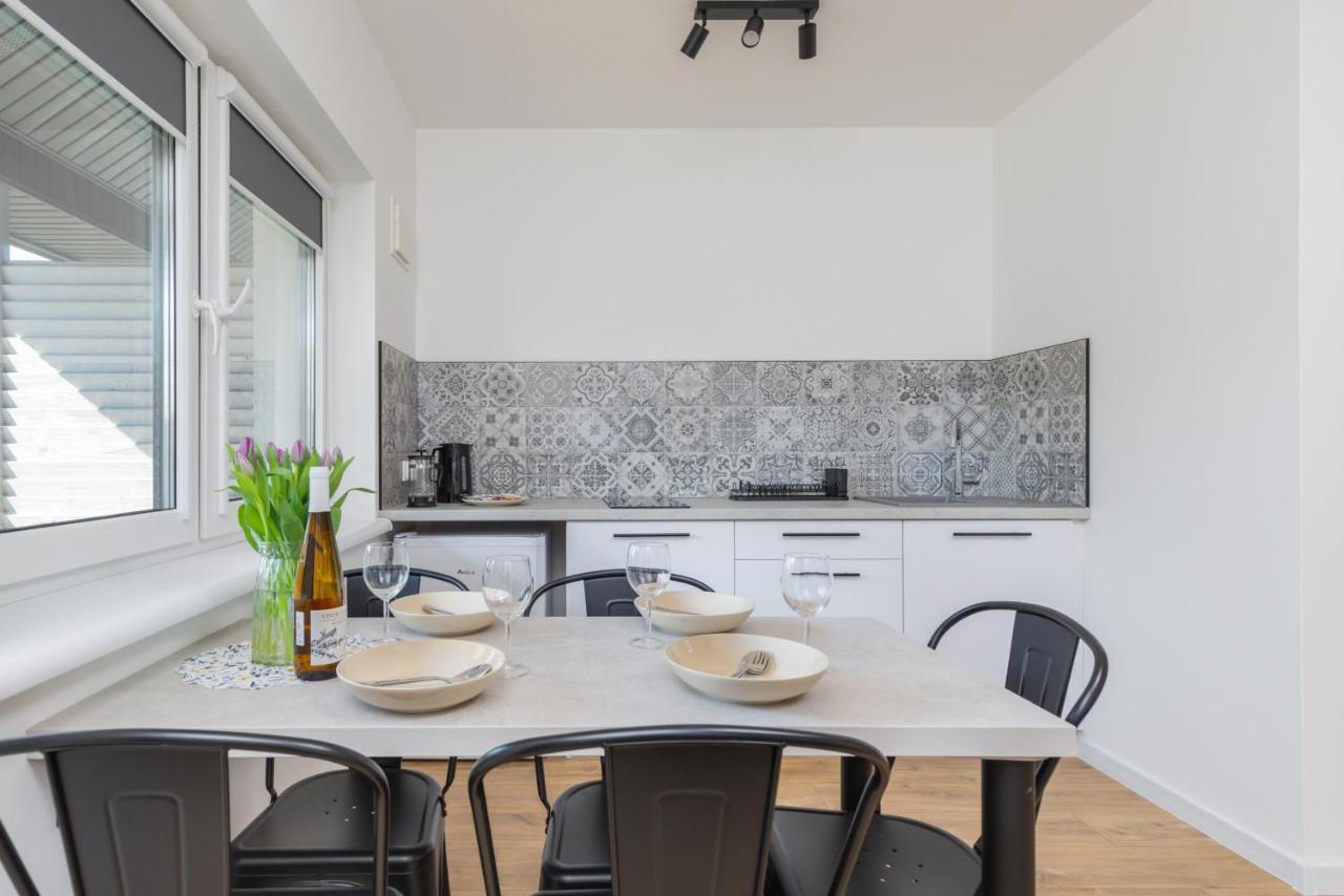 Seaside Escape Pet Friendly Apartments Mielenko By Noclegi Renters المظهر الخارجي الصورة