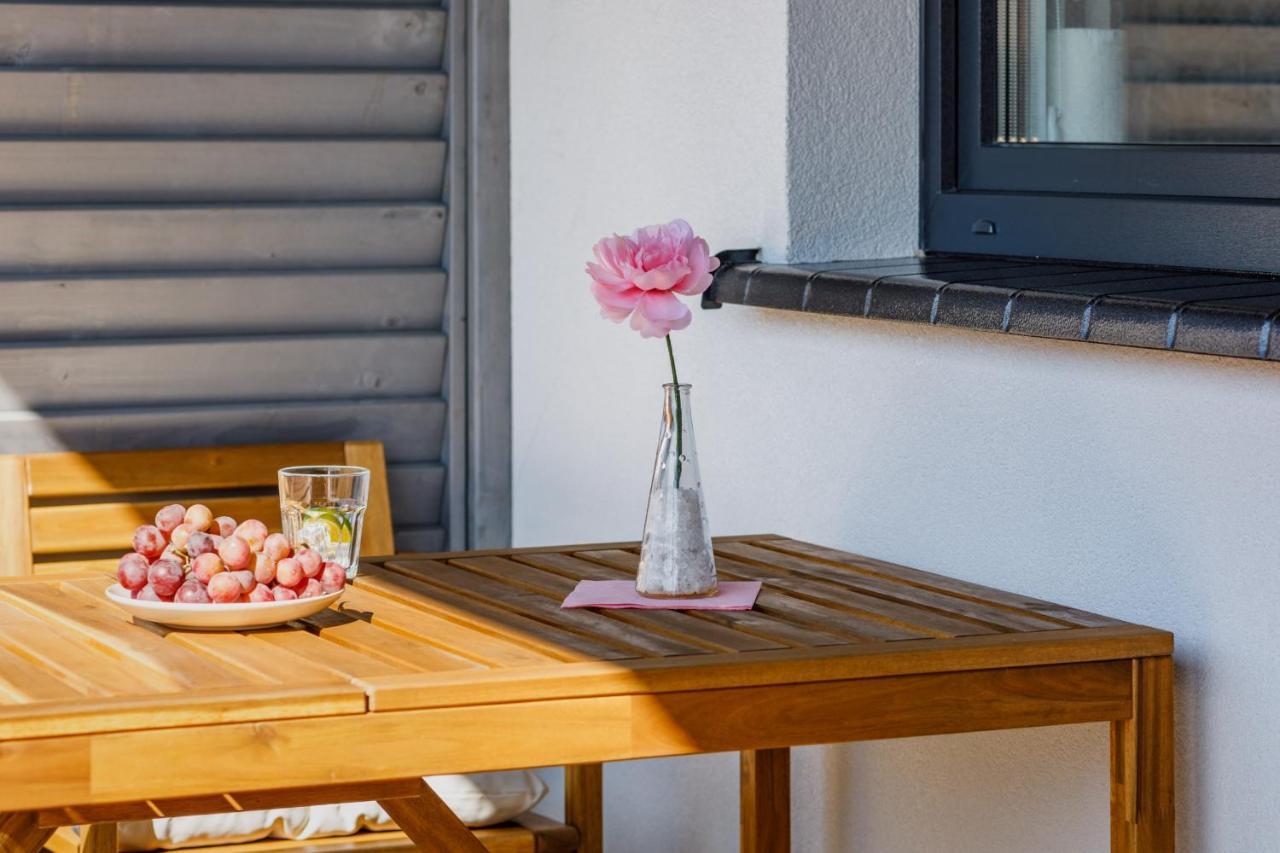 Seaside Escape Pet Friendly Apartments Mielenko By Noclegi Renters المظهر الخارجي الصورة